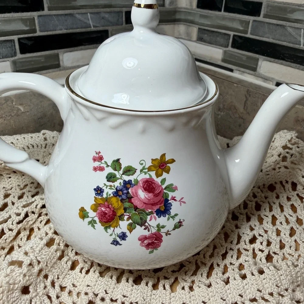 Vintage Arthur Wood & Son Staffordshire England Floral Teapot 6314 Gold Trim